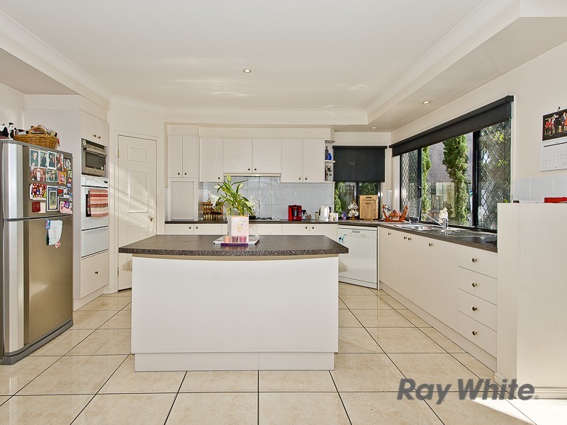 20 Lochside Drive, North Lakes QLD 4509