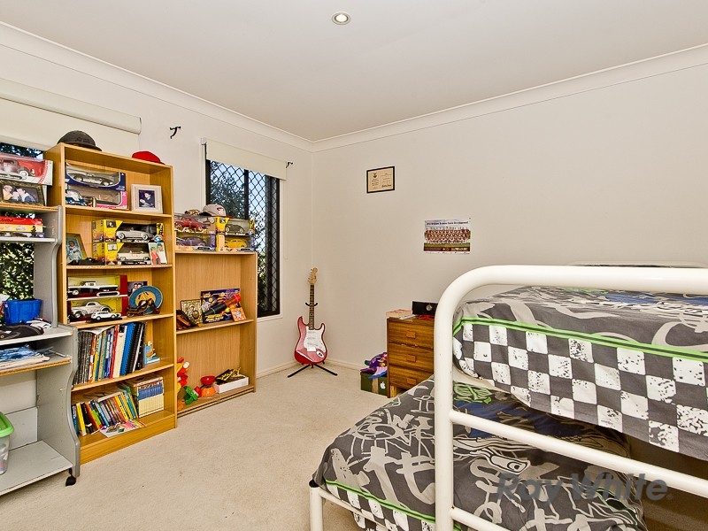 20 Lochside Drive, North Lakes QLD 4509