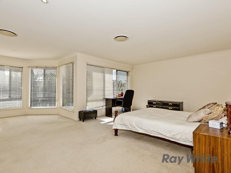 20 Lochside Drive, North Lakes QLD 4509