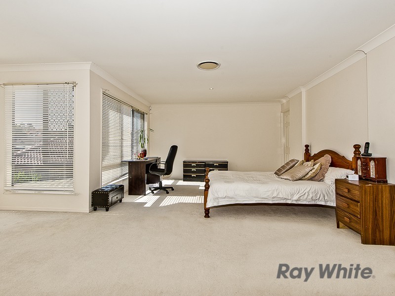 20 Lochside Drive, North Lakes QLD 4509