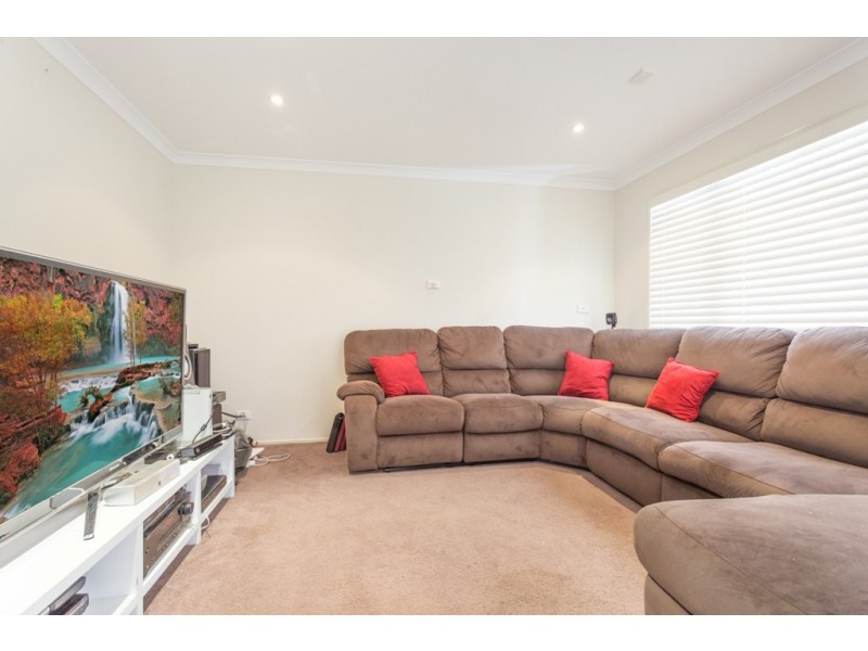 10 Bolte Crescent, Kallangur QLD 4503