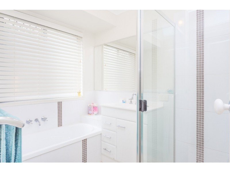 10 Bolte Crescent, Kallangur QLD 4503