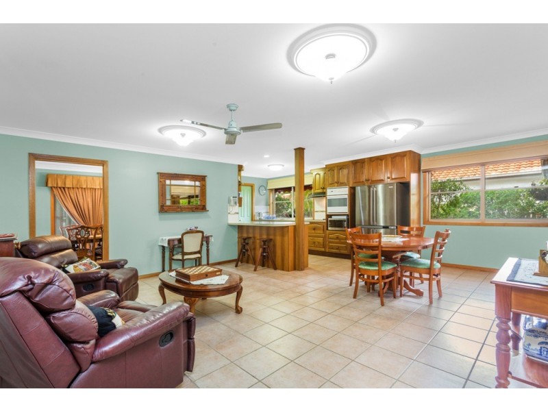 2 Waterford Place, Bridgeman Downs QLD 4035