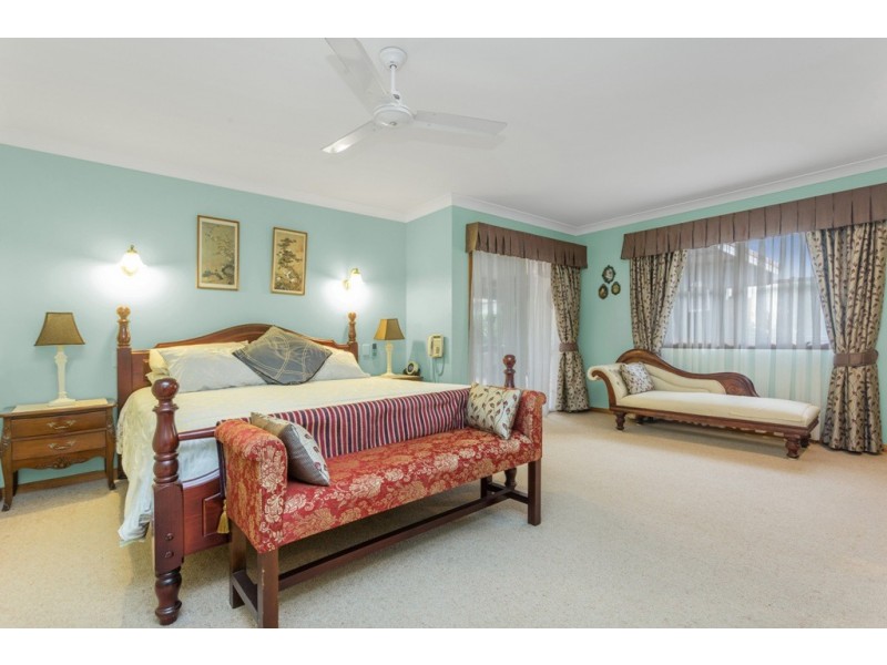 2 Waterford Place, Bridgeman Downs QLD 4035