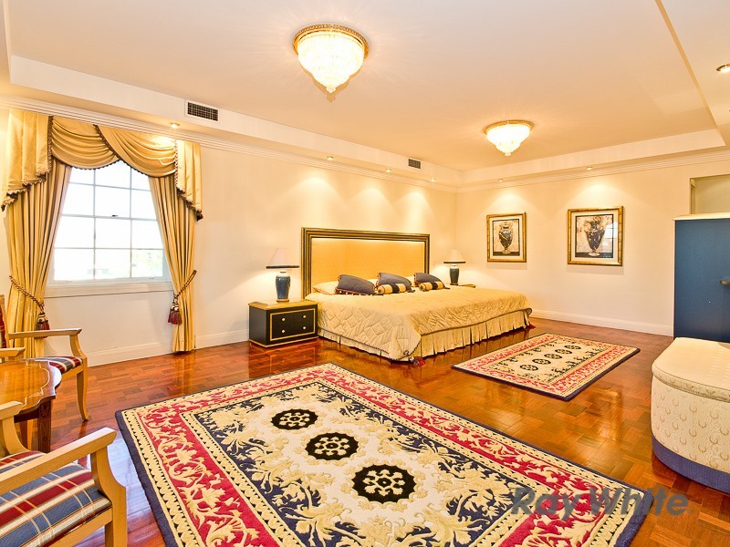 1 Palm Avenue, Ascot QLD 4007