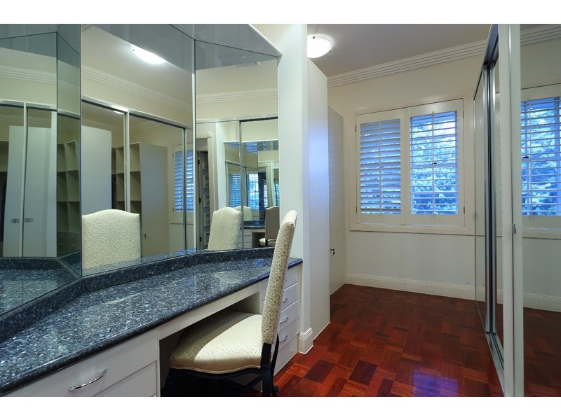 1 Palm Avenue, Ascot QLD 4007