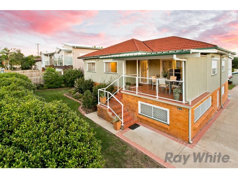 320 Rode Road, Wavell Heights QLD 4012