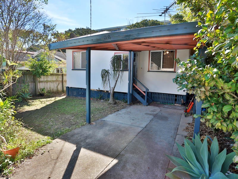 30 Louis Street, Redcliffe QLD 4020