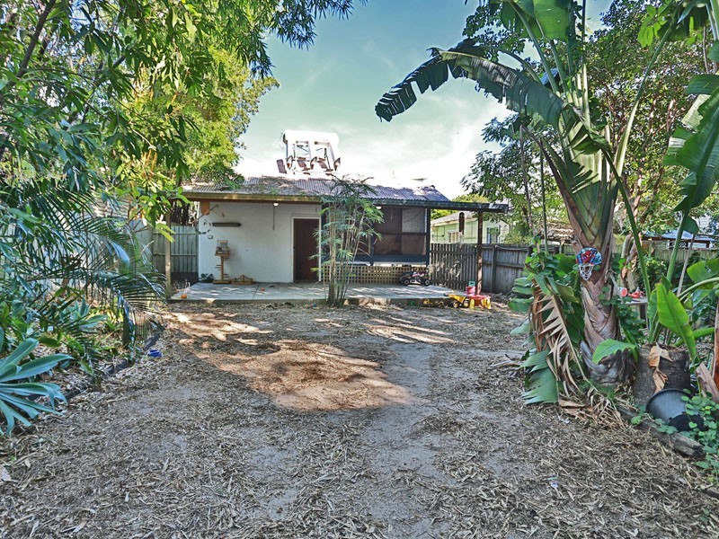 30 Louis Street, Redcliffe QLD 4020