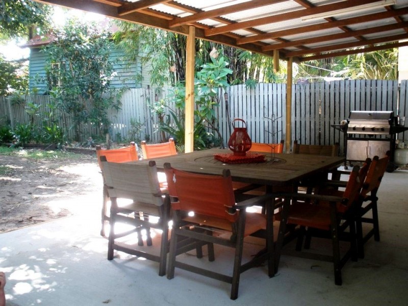 30 Louis Street, Redcliffe QLD 4020
