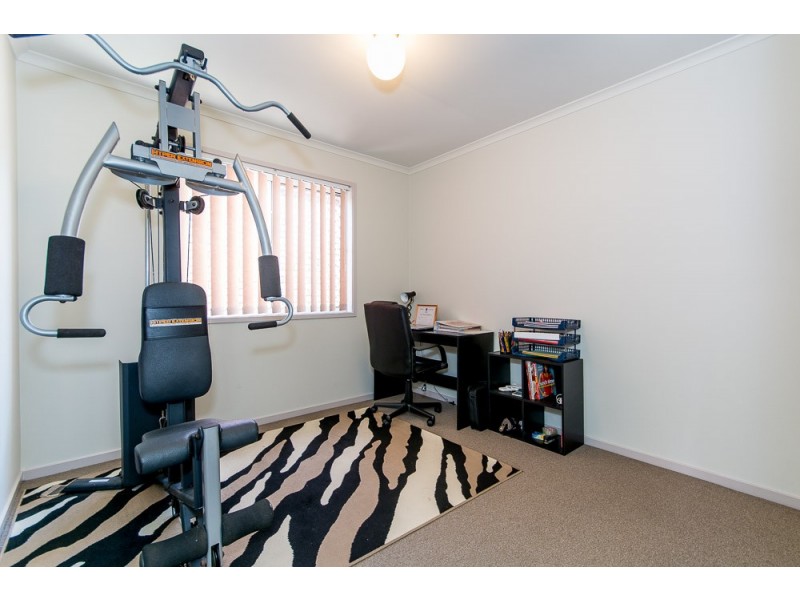 2/6 Desert Willow Way, Fitzgibbon QLD 4018