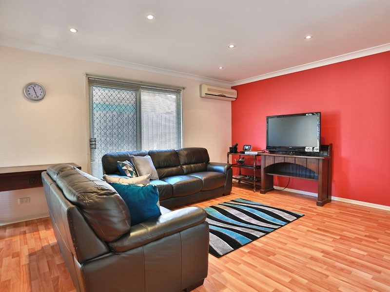 76 Silky Oak Circuit, Fitzgibbon QLD 4018