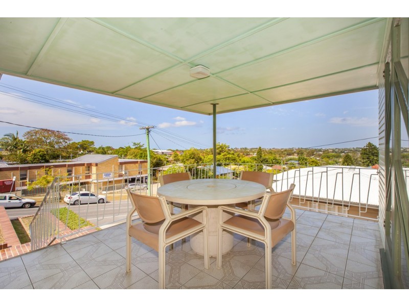 182 Kitchener Road, Kedron QLD 4031