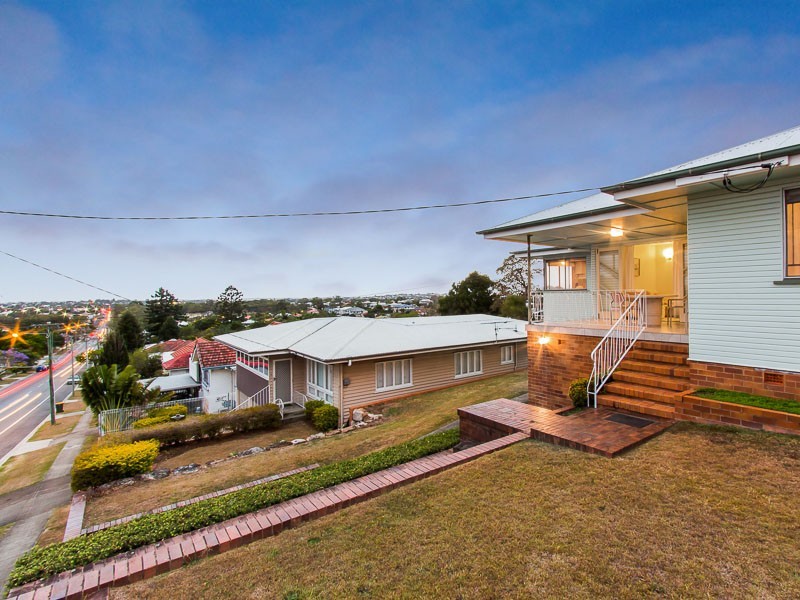 182 Kitchener Road, Kedron QLD 4031