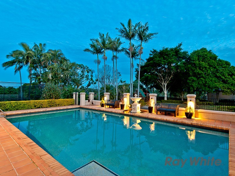 184 Graham Road, Bridgeman Downs QLD 4035