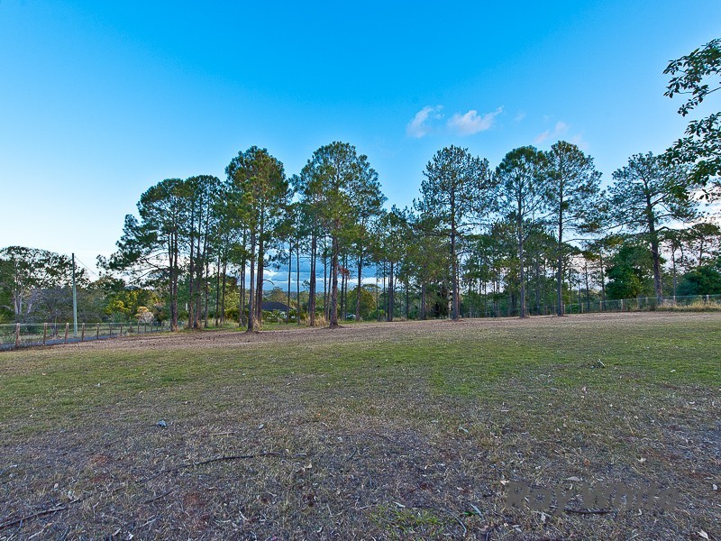 184 Graham Road, Bridgeman Downs QLD 4035