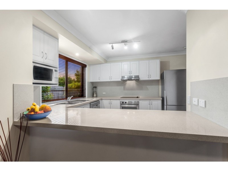 4 Silver Gum Court, Albany Creek QLD 4035