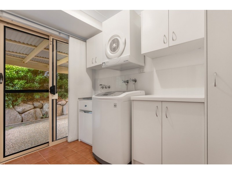 4 Silver Gum Court, Albany Creek QLD 4035