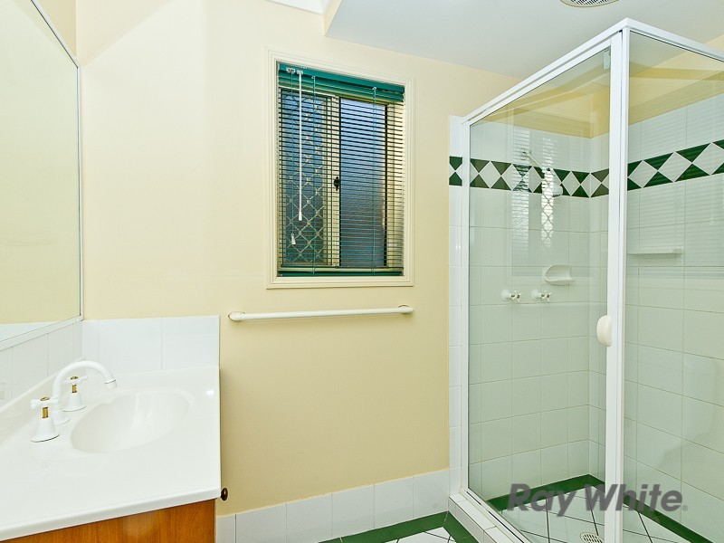 156 Voyager Circuit, Bridgeman Downs QLD 4035