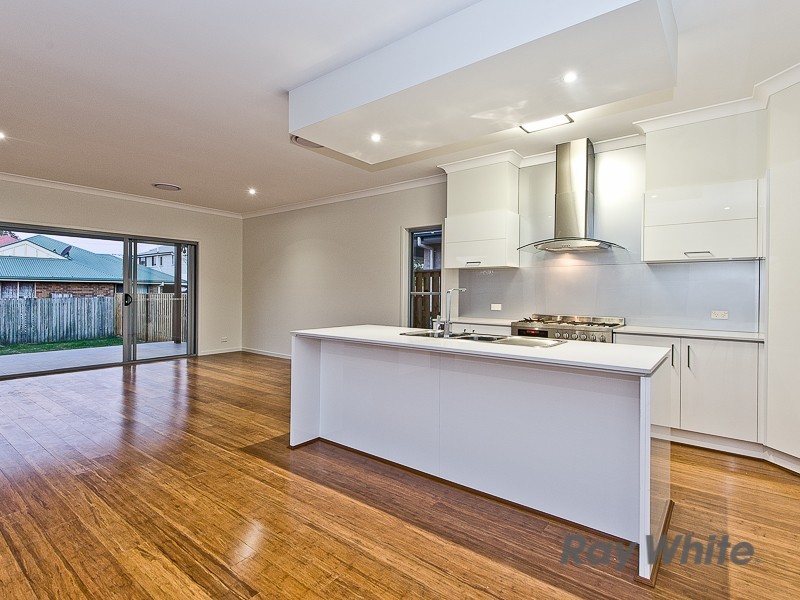 11 Tyler Street, Northgate QLD 4013