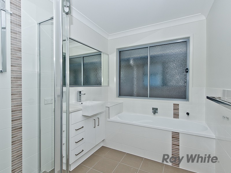 11 Tyler Street, Northgate QLD 4013