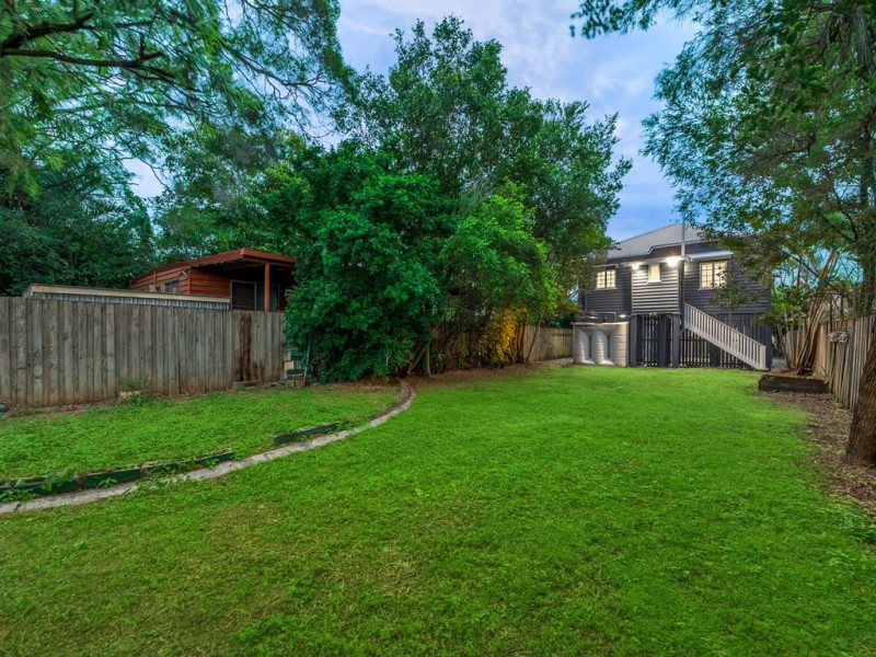 15 Larwill Avenue, Northgate QLD 4013