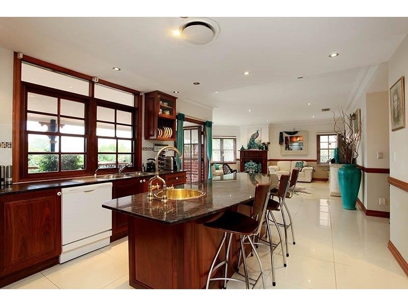 7 Hawkhurst Court, Murrumba Downs QLD 4503