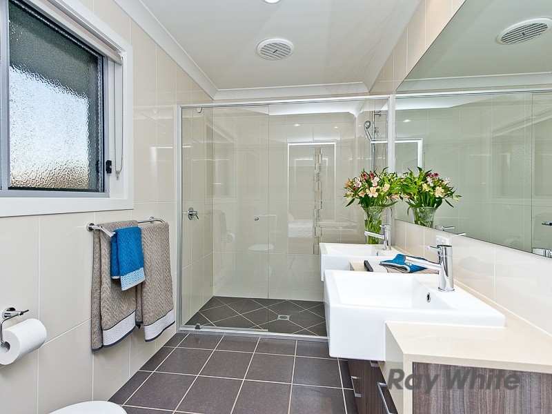 15 Griffin Place, Nudgee QLD 4014