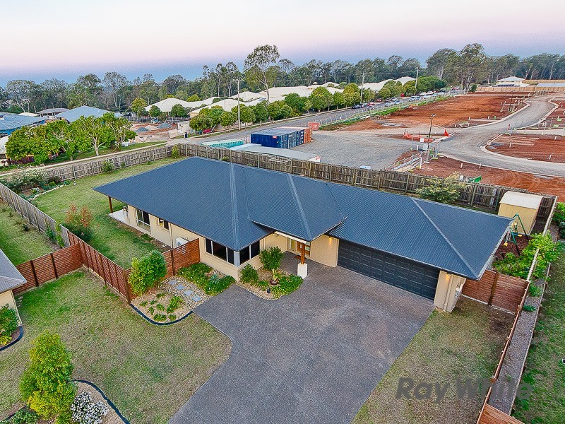 15 Griffin Place, Nudgee QLD 4014