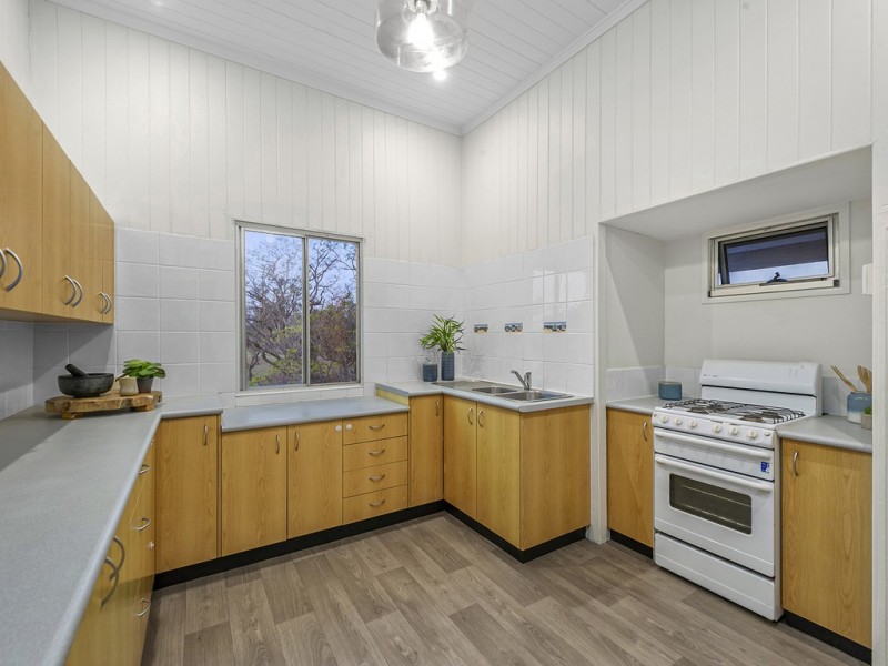 9 O’Farrell Avenue, Northgate QLD 4013