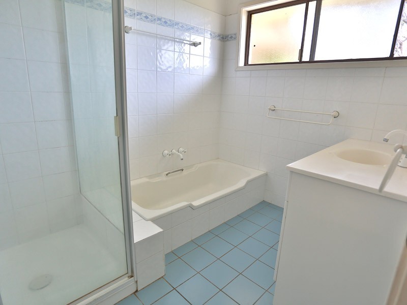 1 Kroshanne Street, Aspley QLD 4034