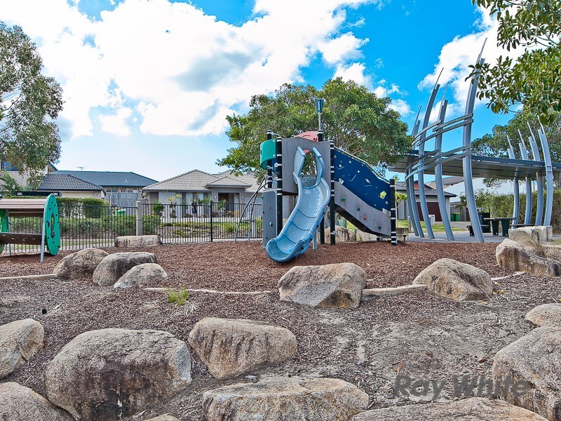 5 Calder Street, North Lakes QLD 4509