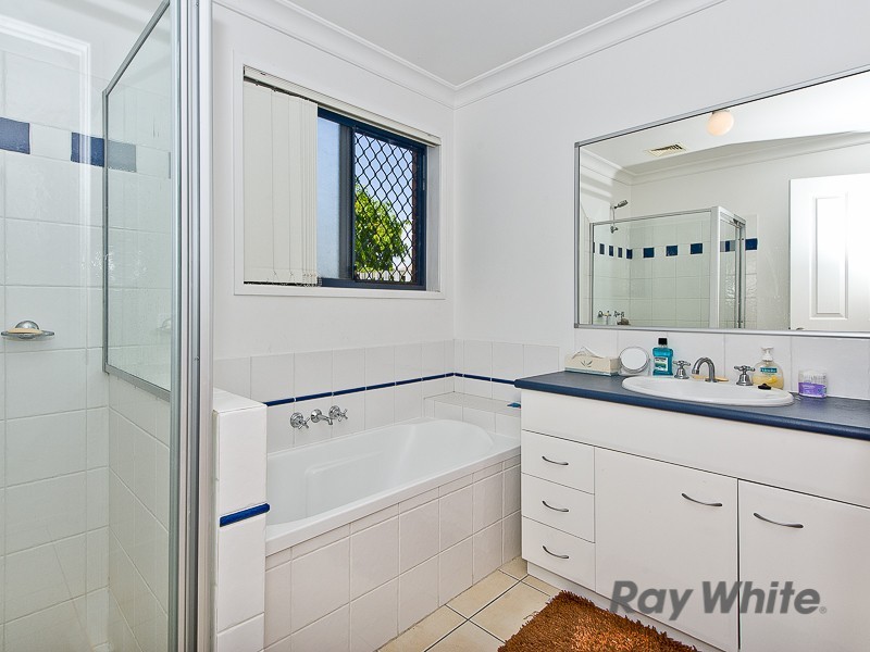9 Leopard Tree Close, Bracken Ridge QLD 4017