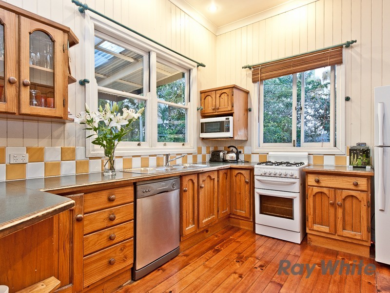 6 Cooper Road, Northgate QLD 4013