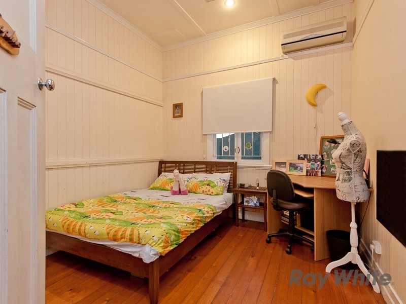 6 Cooper Road, Northgate QLD 4013