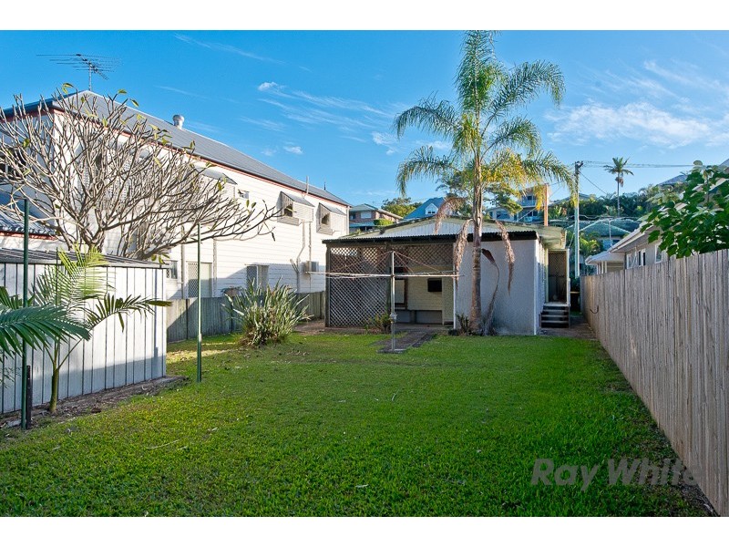 56 Griffith Street, Sandgate QLD 4017
