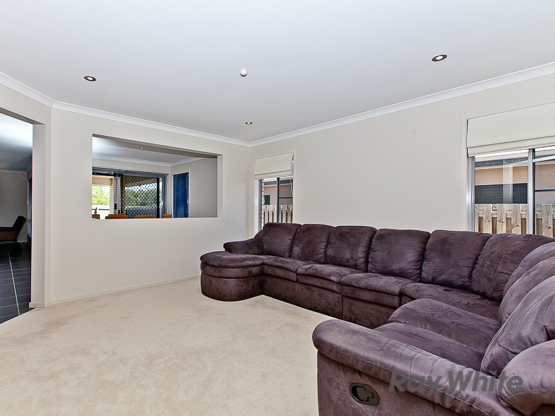 28 Petrie Crescent, Aspley QLD 4034