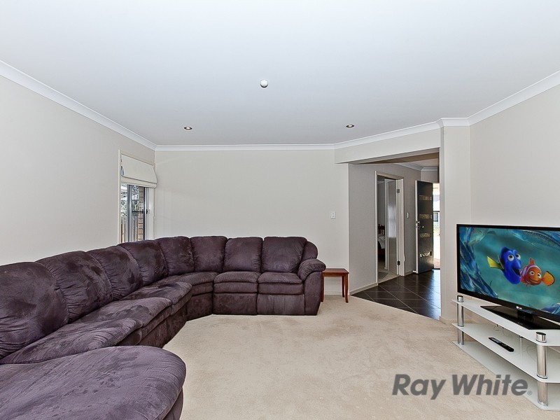 28 Petrie Crescent, Aspley QLD 4034
