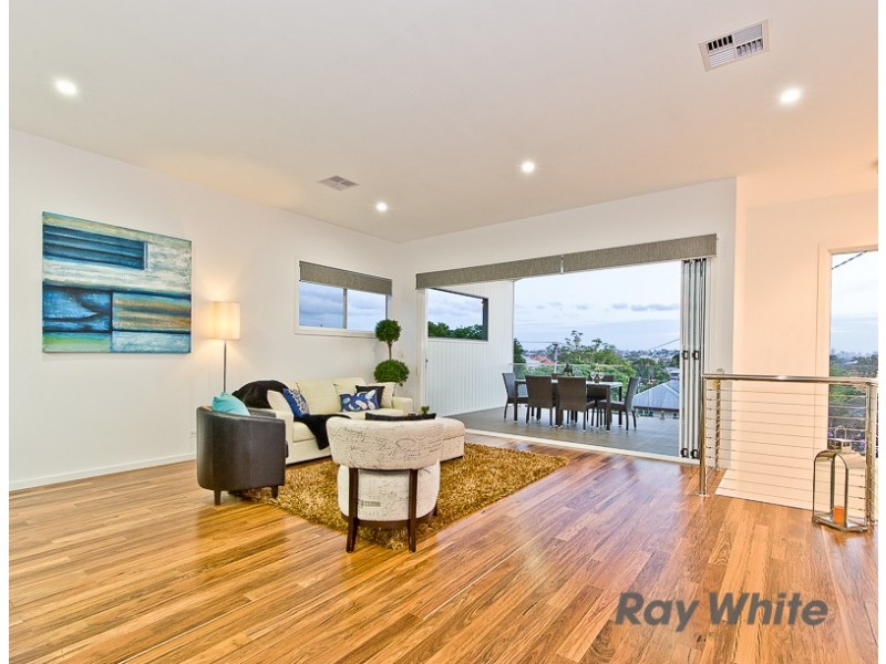 242 Edinburgh Castle Road, Wavell Heights QLD 4012