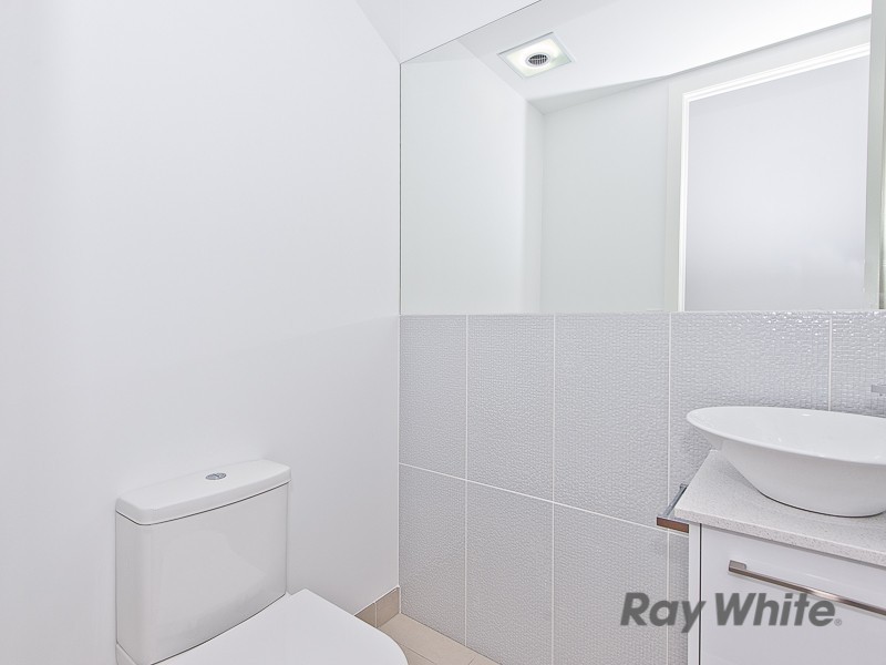 242 Edinburgh Castle Road, Wavell Heights QLD 4012