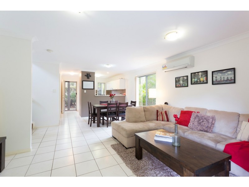 17/6 Myrtle Crescent, Bridgeman Downs QLD 4035