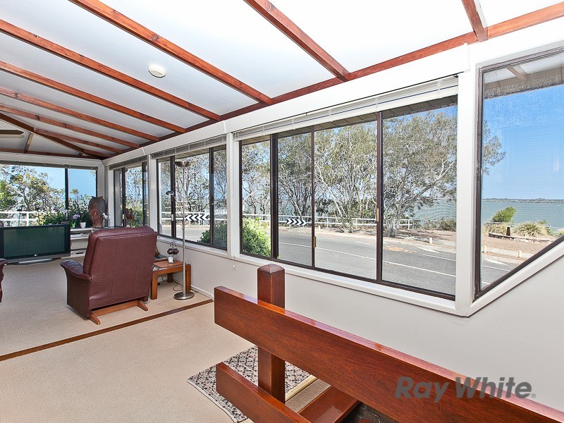 98 Shorncliffe Parade, Shorncliffe QLD 4017