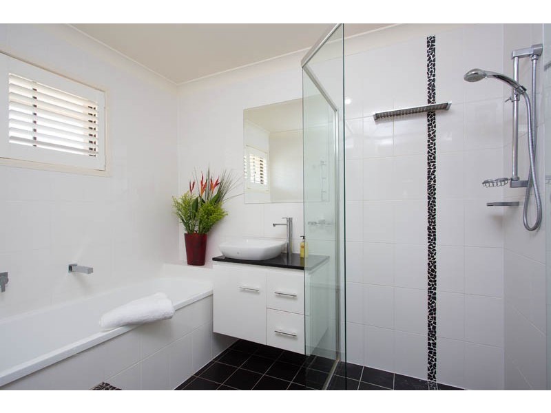 8 Dalwood Street, Carseldine QLD 4034