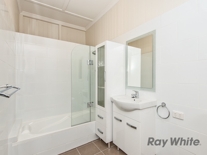 38 Larwill Avenue, Northgate QLD 4013