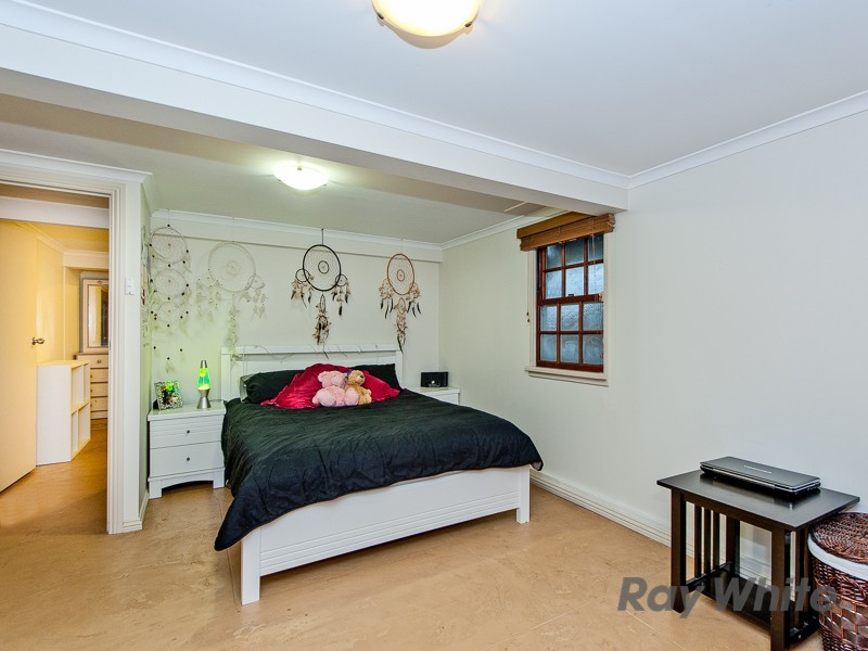 38 Larwill Avenue, Northgate QLD 4013