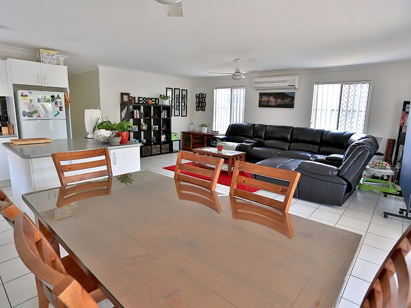 33 Griffen Place, Crestmead QLD 4132