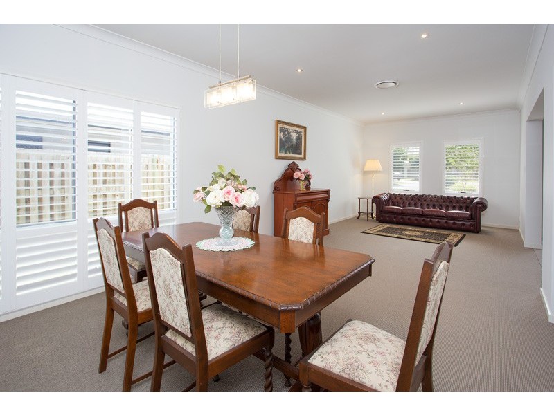 72 Petrie Crescent, Aspley QLD 4034