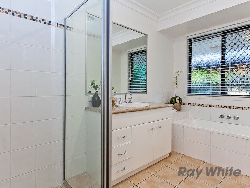7 Calvary Crescent, Boondall QLD 4034