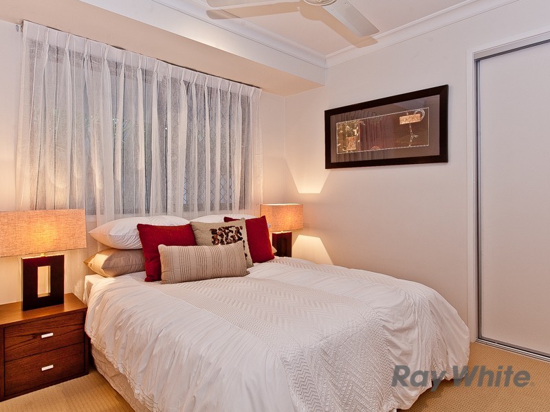 7 Calvary Crescent, Boondall QLD 4034