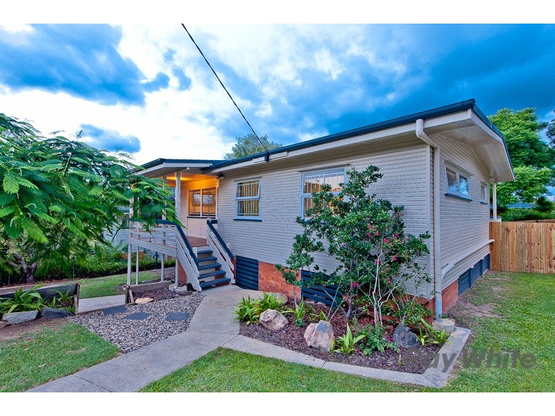 30 Sunbury Street, Geebung QLD 4034